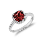 Bague à diamants et pierre de couleur.