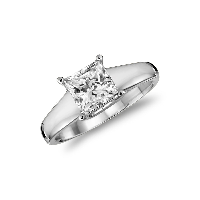 Bague à diamant solitaire