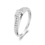 Bague à diamants