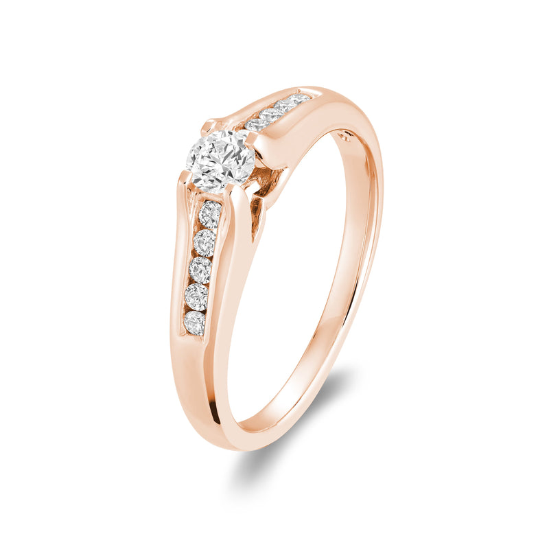 Bague à diamants