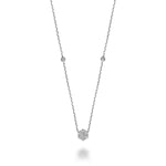 Collier à diamants.