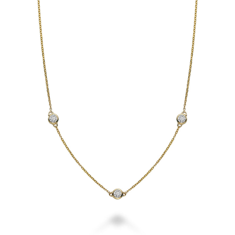 Collier à diamants.
